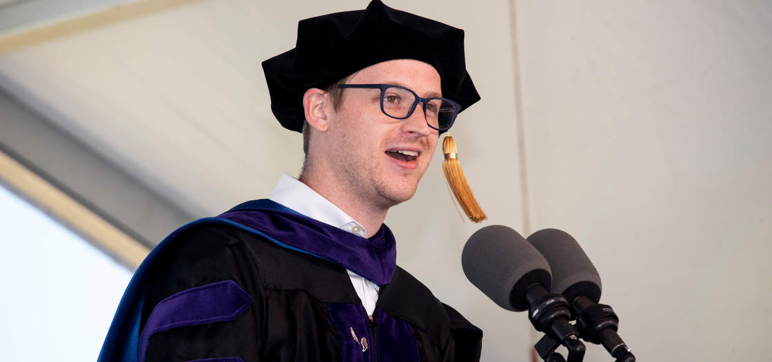 Zach Carstens delivers his commencement address