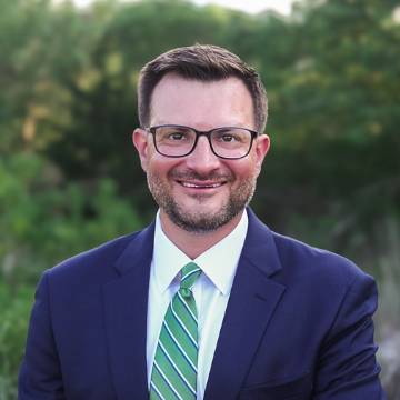 Brian Iverson Pepperdine Caruso Law alumnus