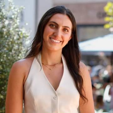Caroline Kedeshian Featured in California Post Article on Palisades Village Reopening