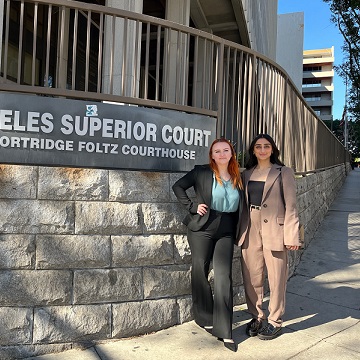 Clinical students at Foltz courthouse